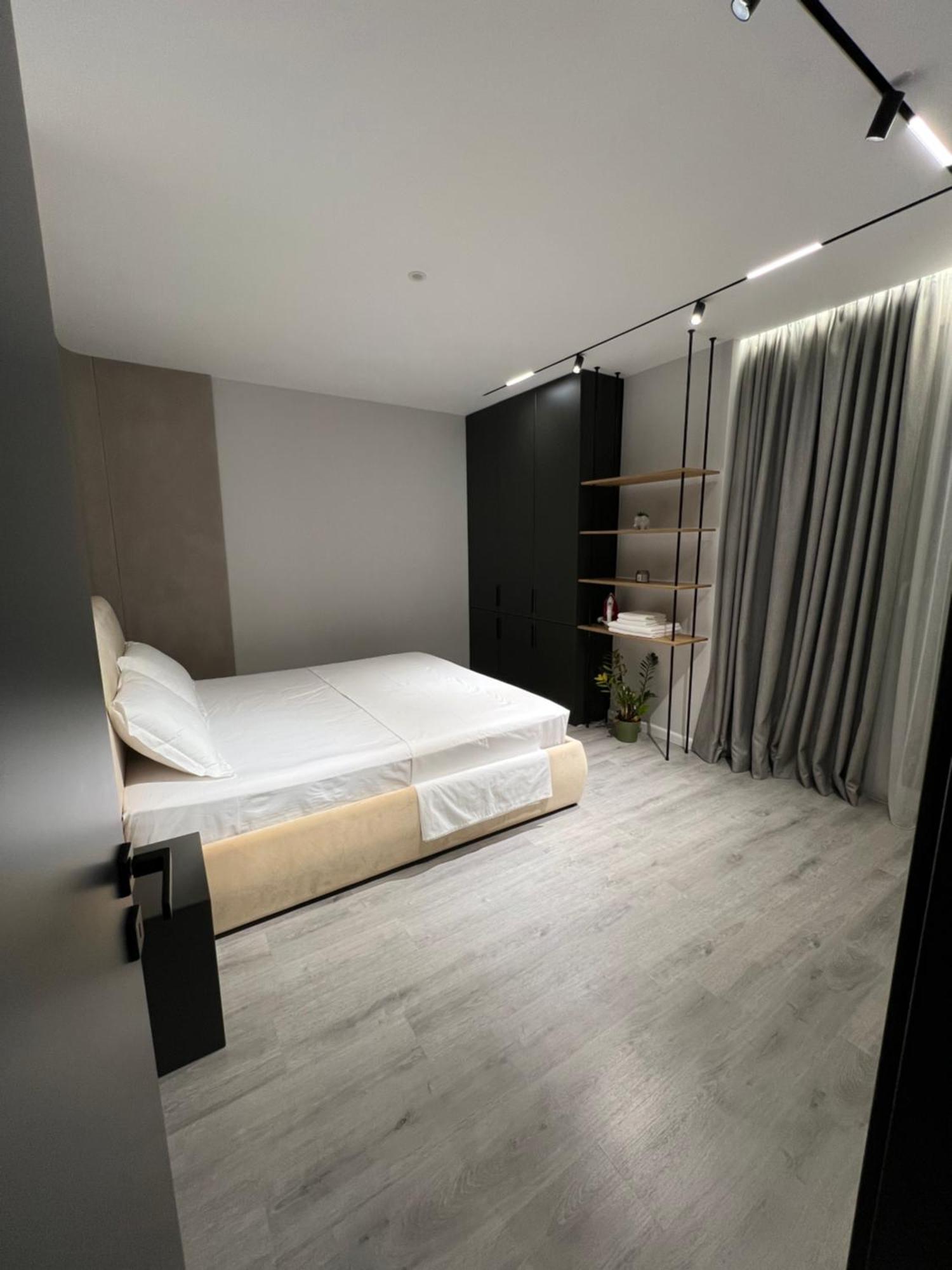 Marina Luxury